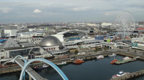 名古屋港ポートビル